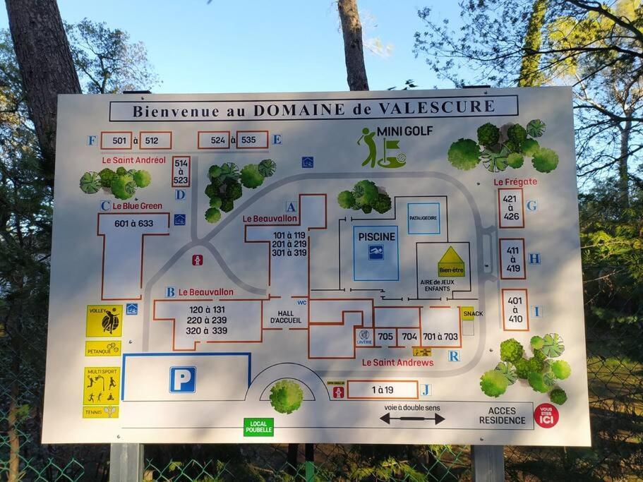 Ideal Saint Raphael Piscine Clim Parking Saint-Raphael (Var) Exterior photo